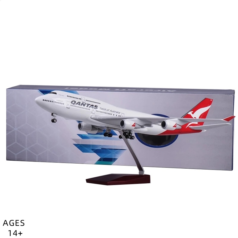 Decor Lighting Australia - 1/150 Scale B747 Airplane Model Australia