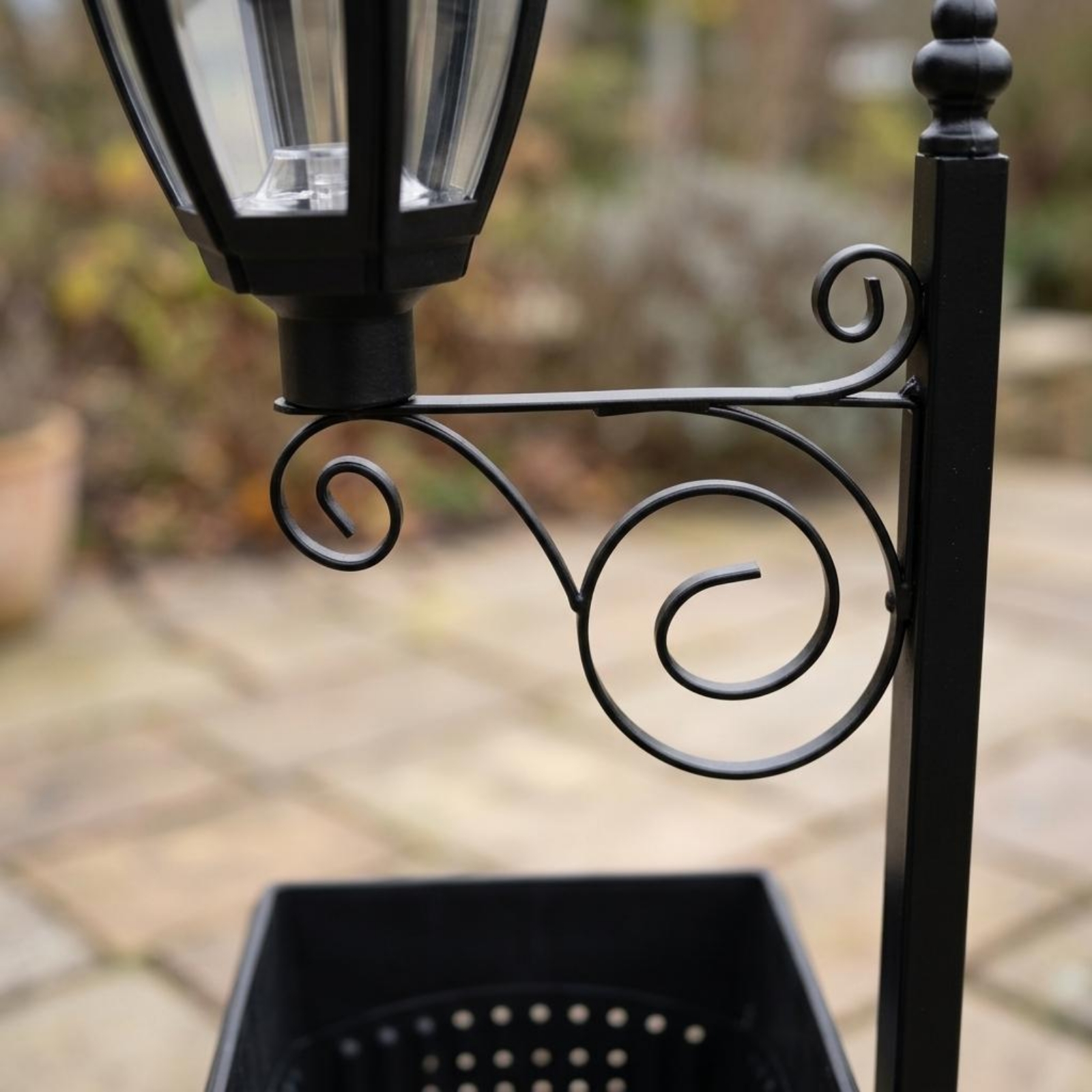 Solar Flower Pot Light Wrought - مراجعة Lighting Decor Outdoor وسعره